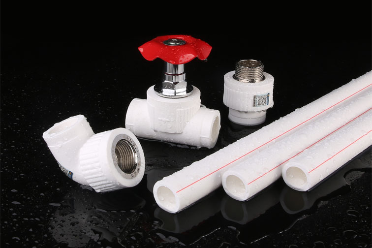 夏季紫外線(xiàn)強(qiáng)烈，PPR管該如何防護(hù)？